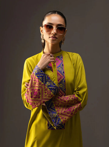 Lime Serenade - Zainab Chottani (AC-14)